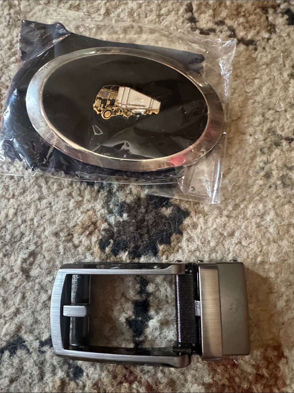 Men's Black Oval Truck-Emblem Belt Buckle